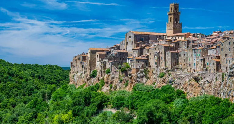 Antico Borgo Di Pitigliano In Provincia Di Grosseto Detto Anche La Piccola Gerusalemme