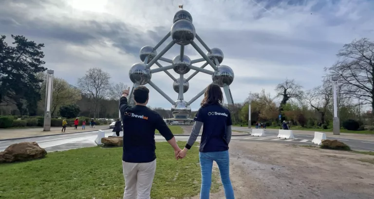 Atomium O