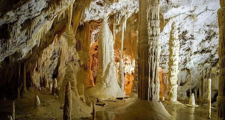 Grotte Di Frasassi 1