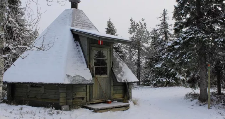 inverno lapponia casa nevicare