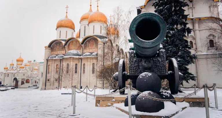 Inside Kremlin S Wall Tsar Pushka With Ivan Great Bell Tower Ivan Great Bell Dormition Cathedral Background Cathedral Square Moscow Russia