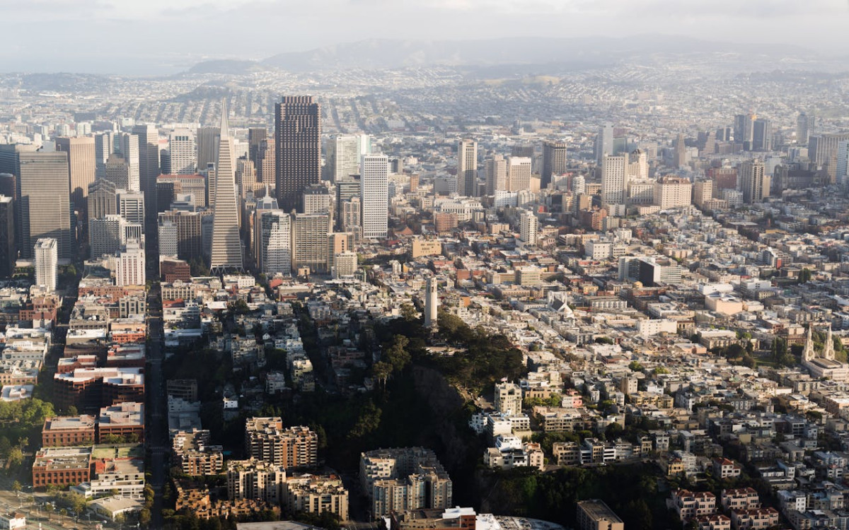 an aerial photography of city buildings