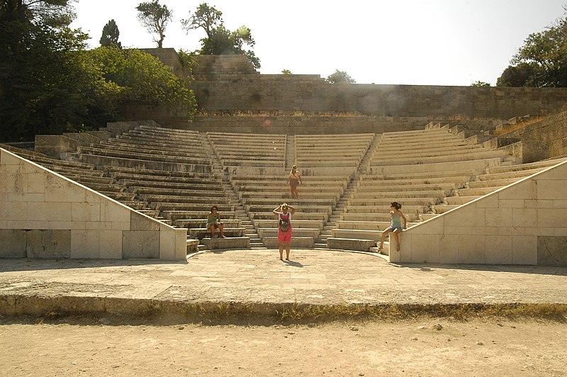 anfiteatro monolithos rodi panoramio