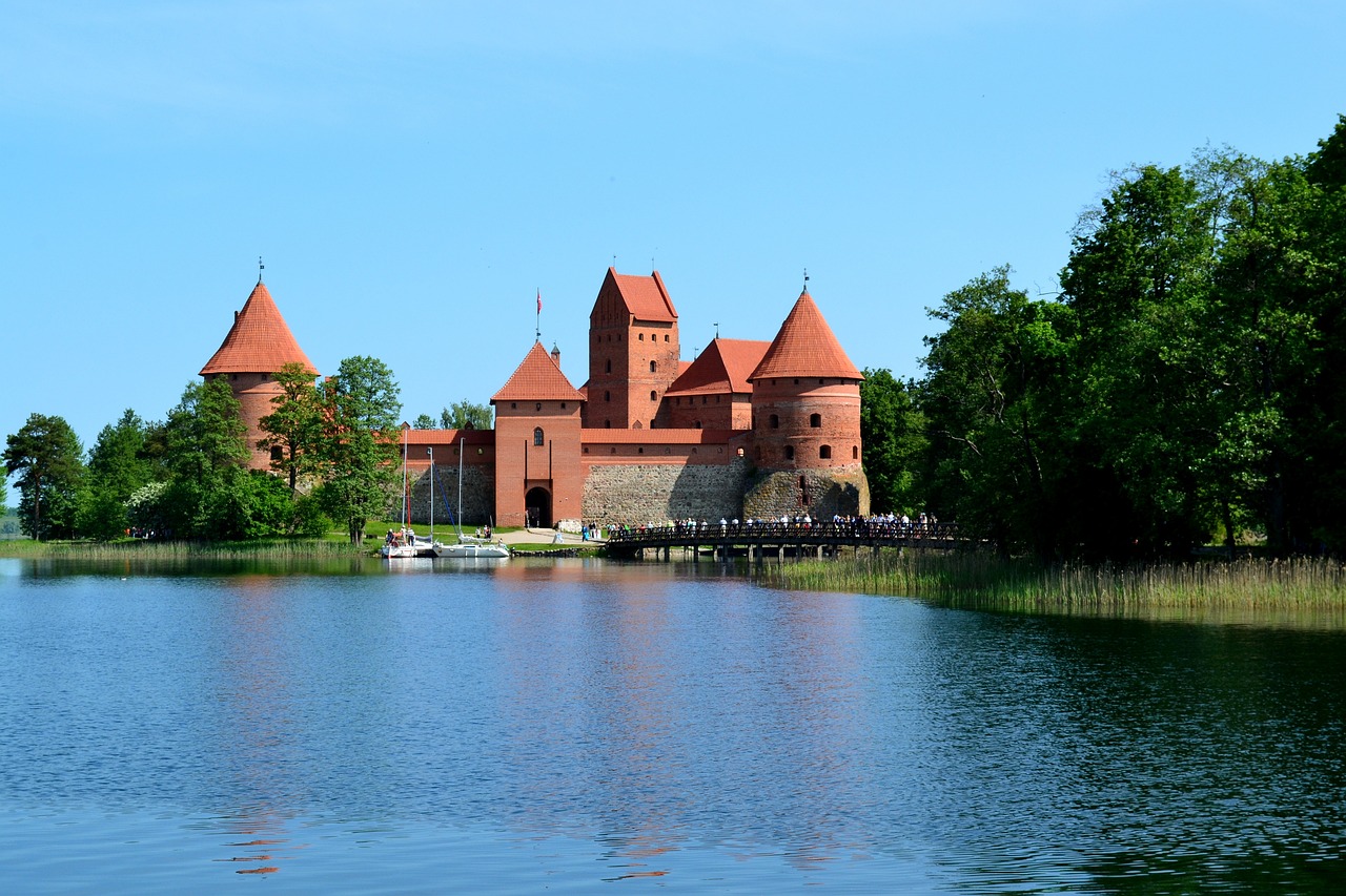 architettura lago castello