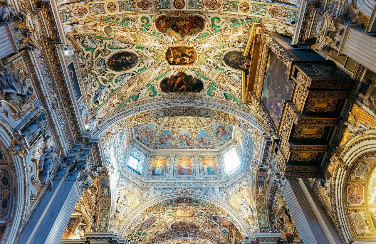 interior basilica santa maria maggiore citta alta bergamo lombardy italy this old town is called upper city