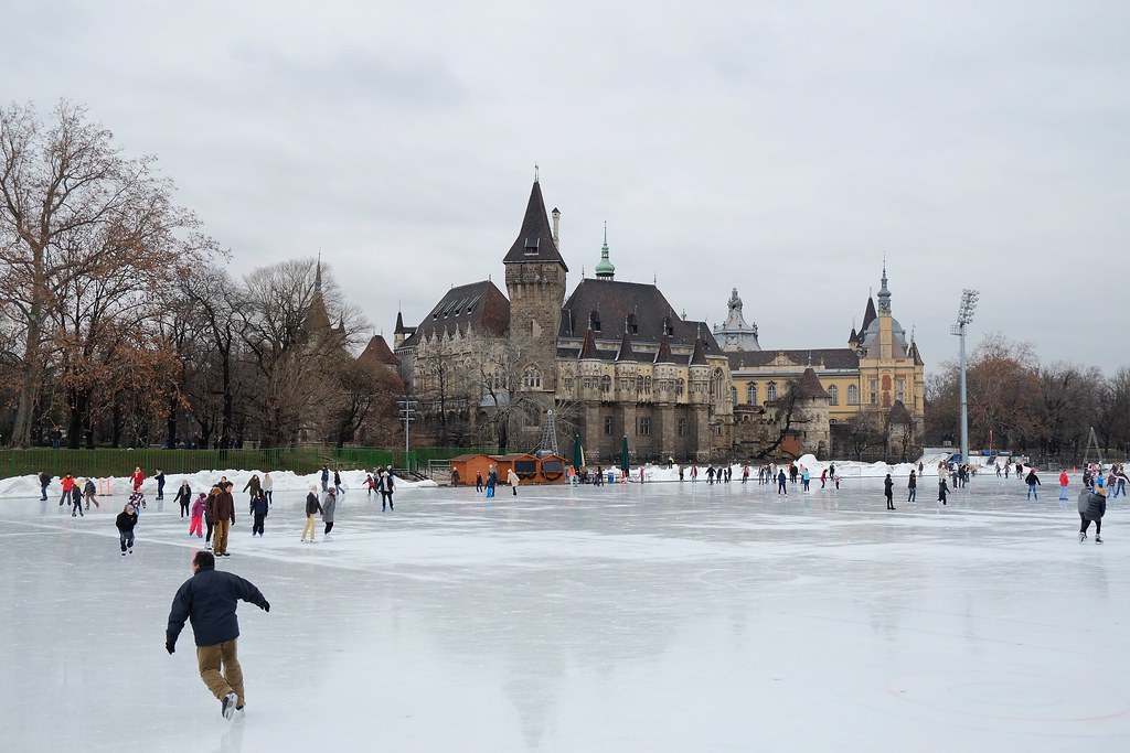 budapest iceskating at vajdahunyad 1