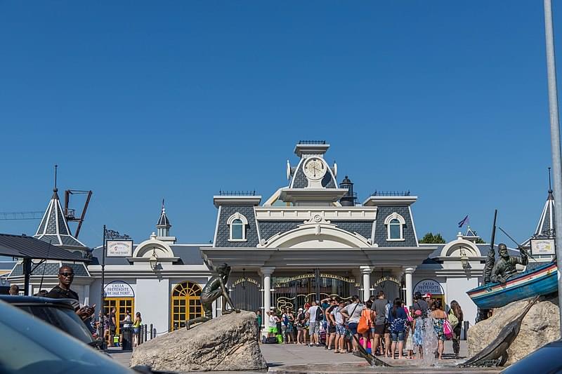 caribe bay jesolo entrata