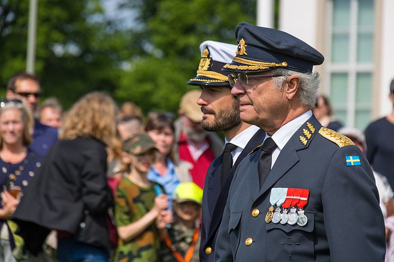 carl xvi gustaf and prince carl philip at the swedish veteran s day in 2016