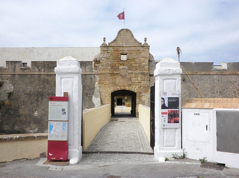 castillo de santa catalina cadiz