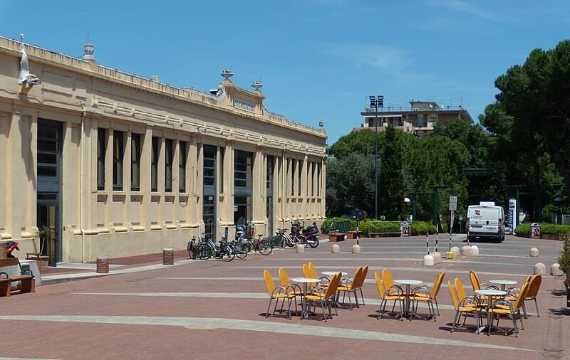 cattolica mercato coperto vl01