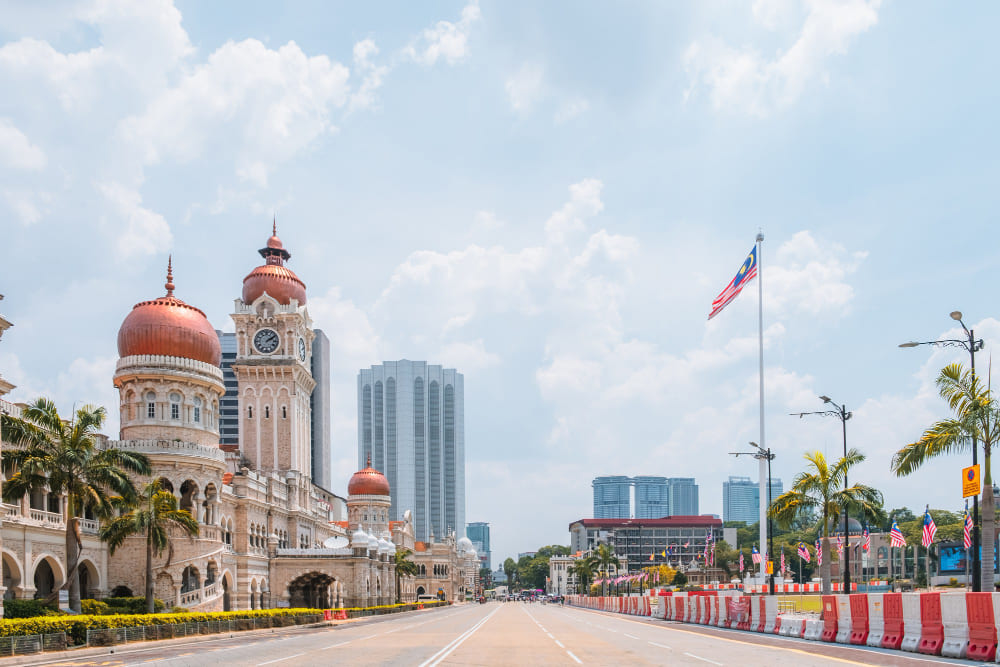 malaysia kuala lumpur vista del paesaggio urbano e dataran merdeka il luogo storico della citta