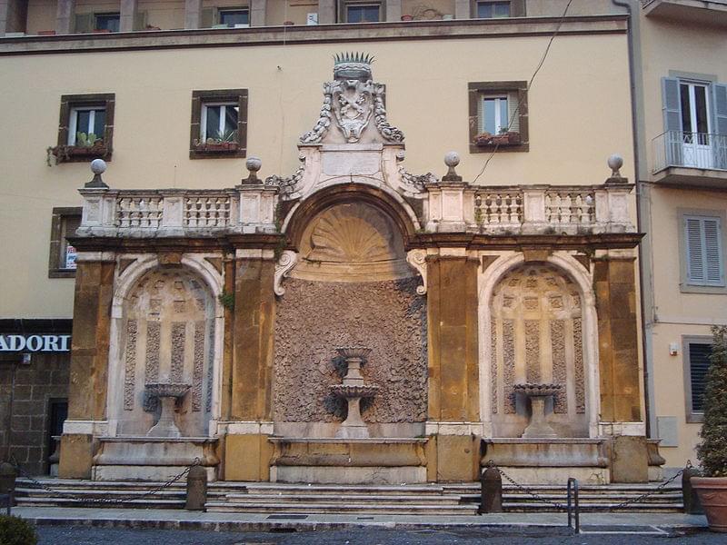 fontaine de piazza san pietro de frascati