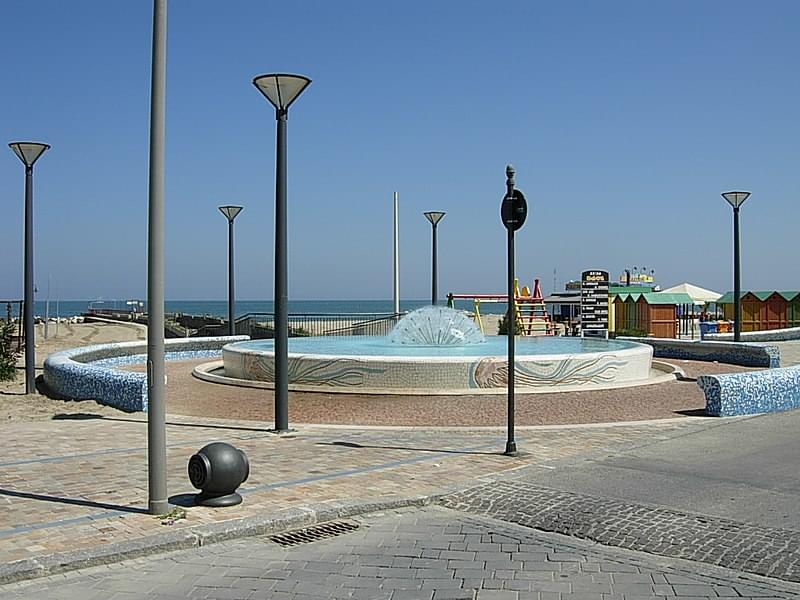 fontana la medusa misano adriatico