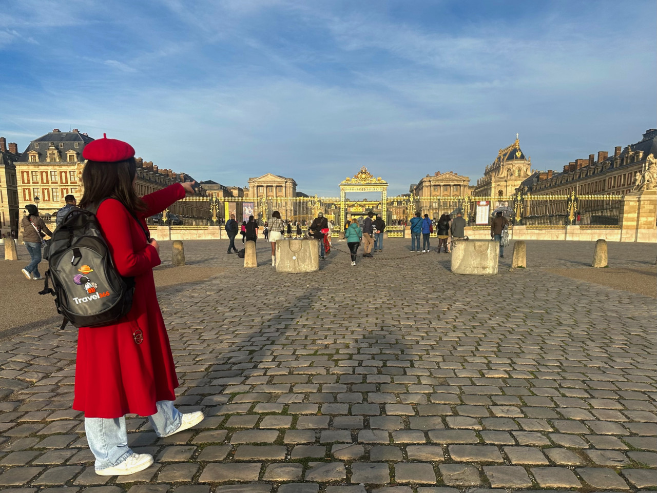 foto orizzontal davanti alla reggia di versailles