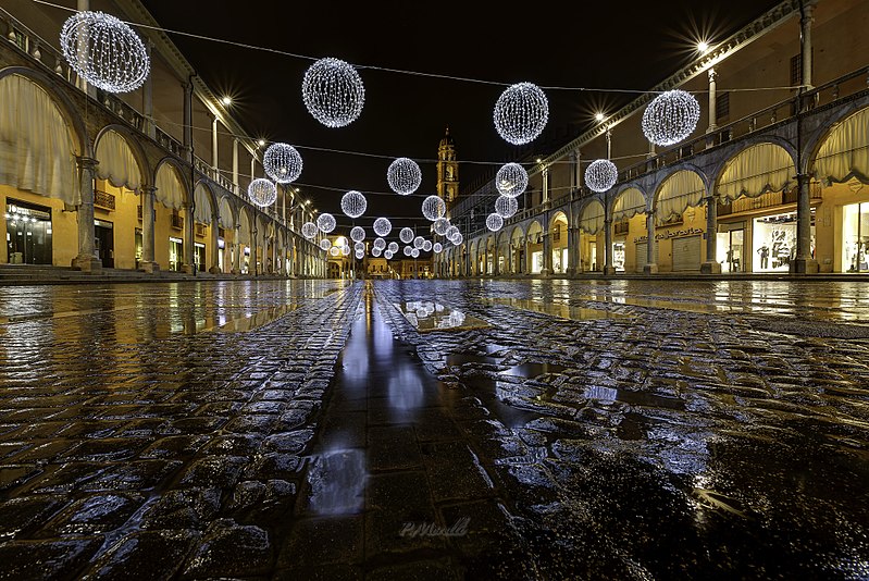 hdr piazza popolo luci natale riflessi natural web 1