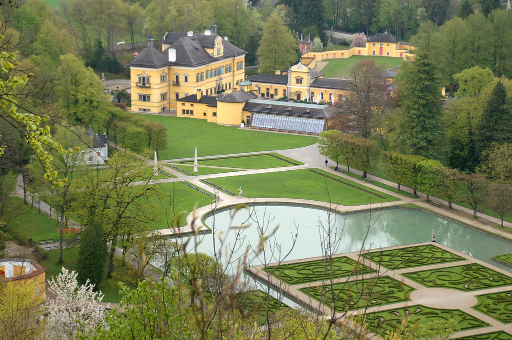 hellbrunn palace