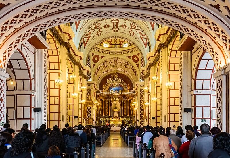 iglesia de san francisco lima peru