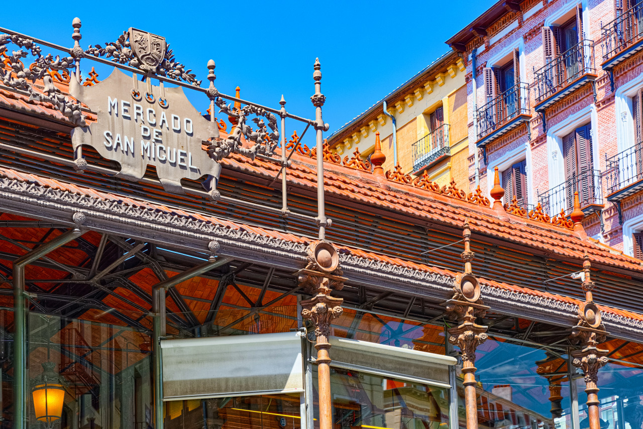 market san miguel spanish mercado de san miguel is covered market located madrid