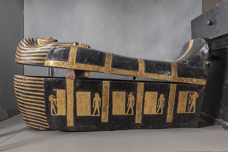 middle coffin of kha wood museo egizio turin s 8316 01 p03
