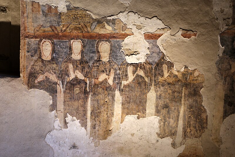 Le monache senza volto del Monastero di Torba