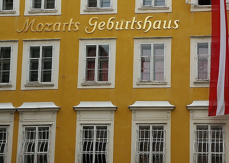 mozart geburtshaus 莫札特之家 panoramio 1