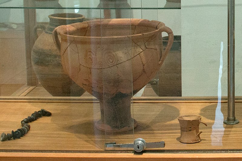 mycenaean finds mykonos 1400 1250 bc am mykonos 177245y