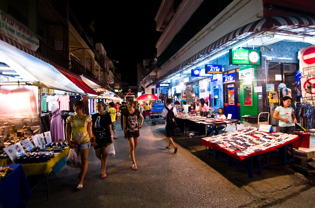 night life at chiang rai 2