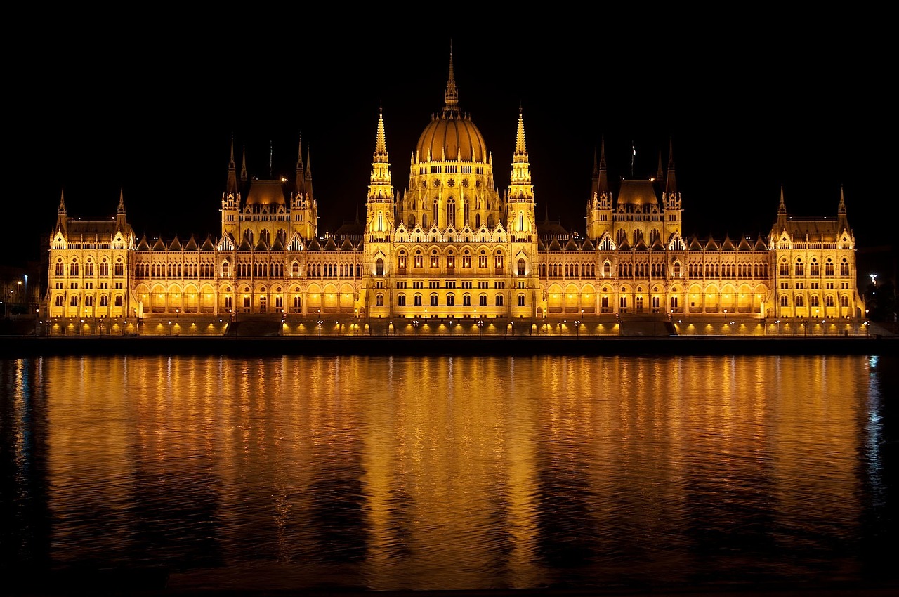 parlamento ungherese budapest