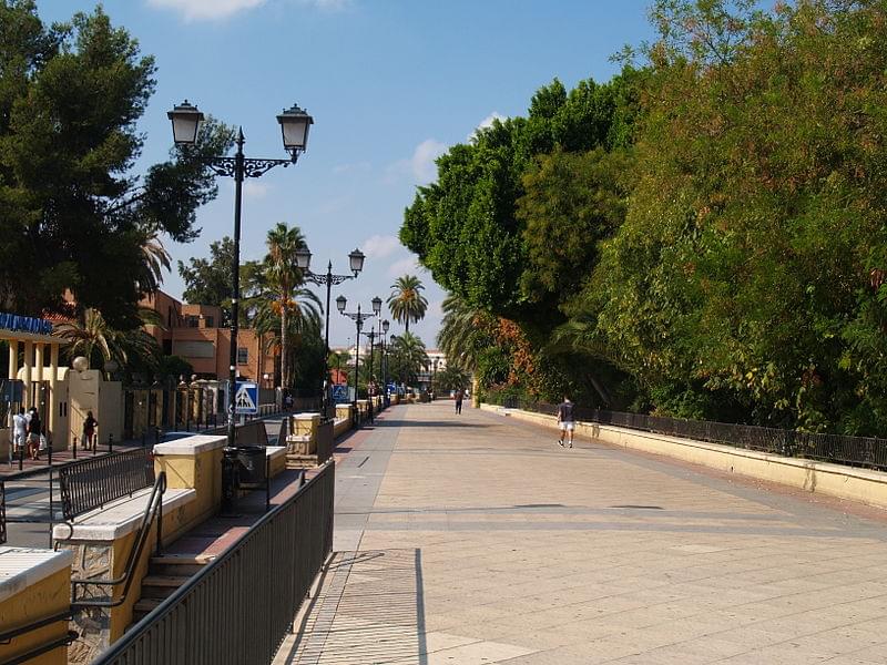 paseo del malecon en murcia