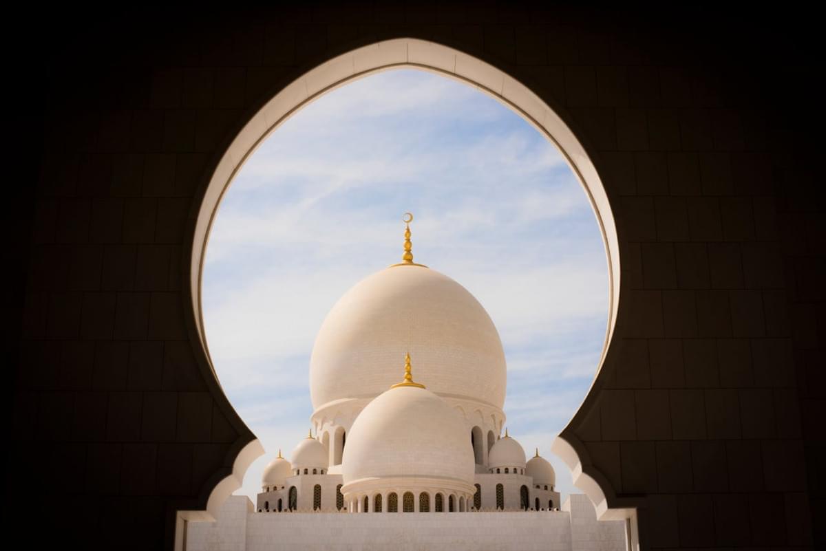 photo of sheikh zayed grand mosque center during daytime 1