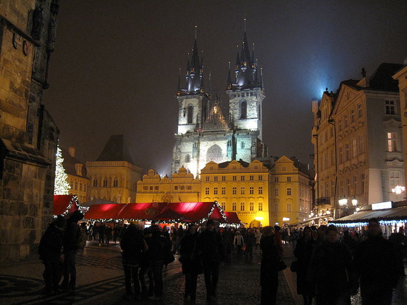 prague 2009 new year old town square