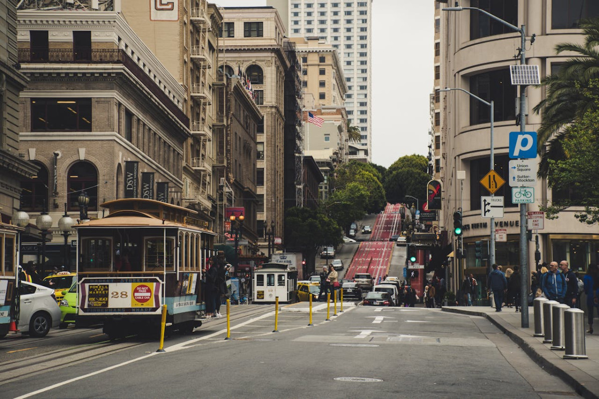 road beside buildings 1