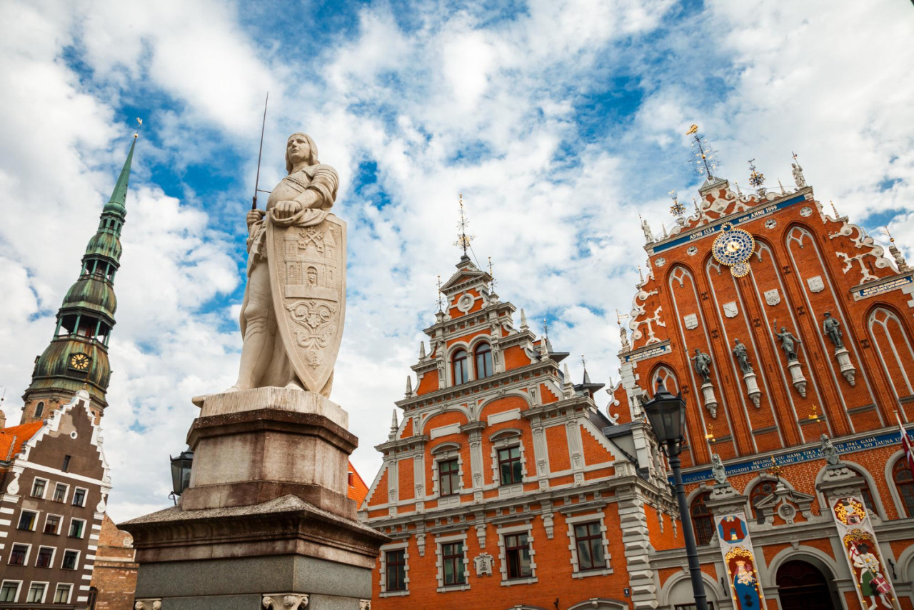 latvian attraction house blackheads saint peters church riga latvia