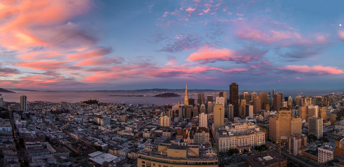 san francisco tramonto drone viola