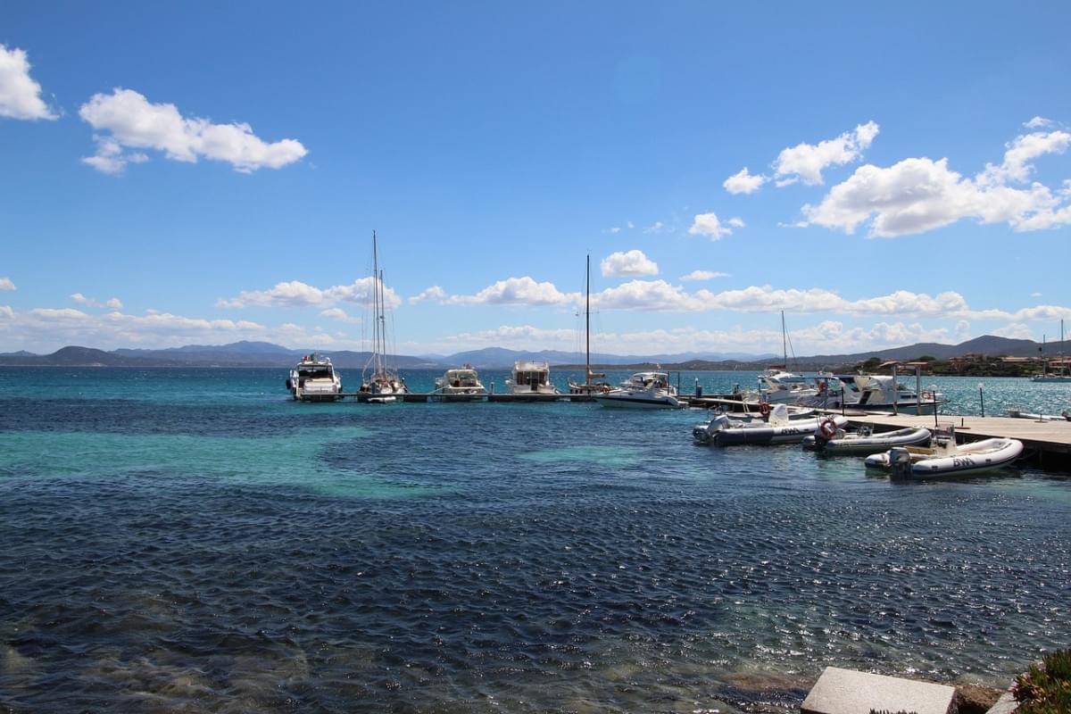 sardegna golfo aranci mediterraneo