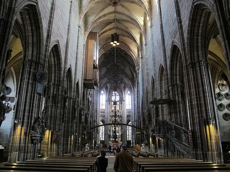 st lorenz nuremberg interior 01 1