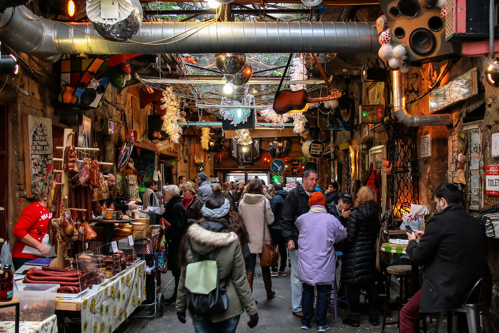 szimpla kert