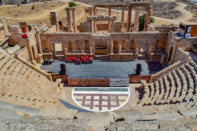 teatro antico architettura rovine