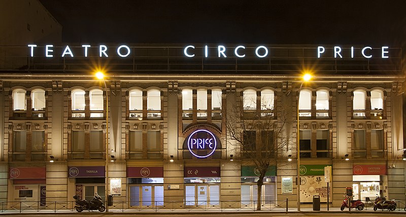 teatro circo price fachada noche