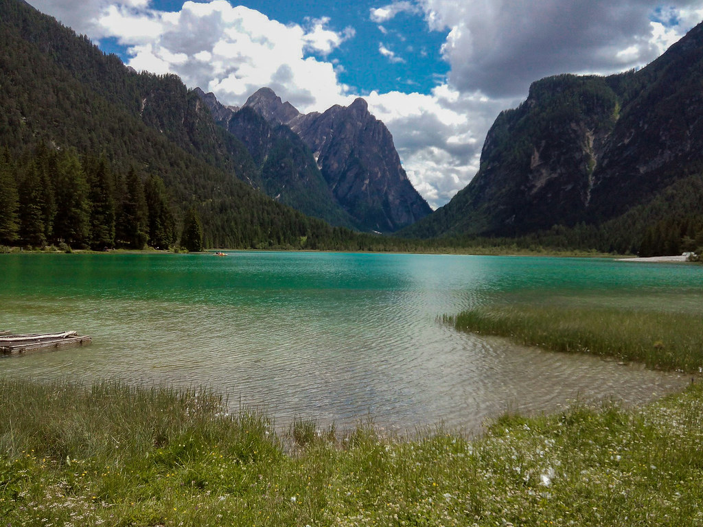 panorama del lago di dobbiaco 02